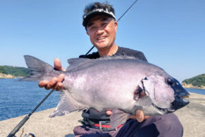 かぶせ釣りで楽しむ五島列島の自然!フィッシング波止からのイシダイ釣りが大人気