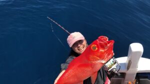 【伊東】キンメダイ船での釣果が活性高い!68匹一斉に釣れる興奮